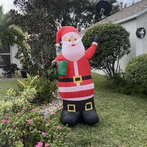 Gemmy 6.5 Foot Tall Santa  LED Lighted Inflatable Airblown  Used